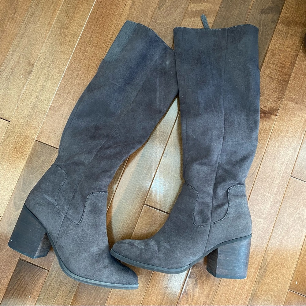 Abound Suede Boots 5.5